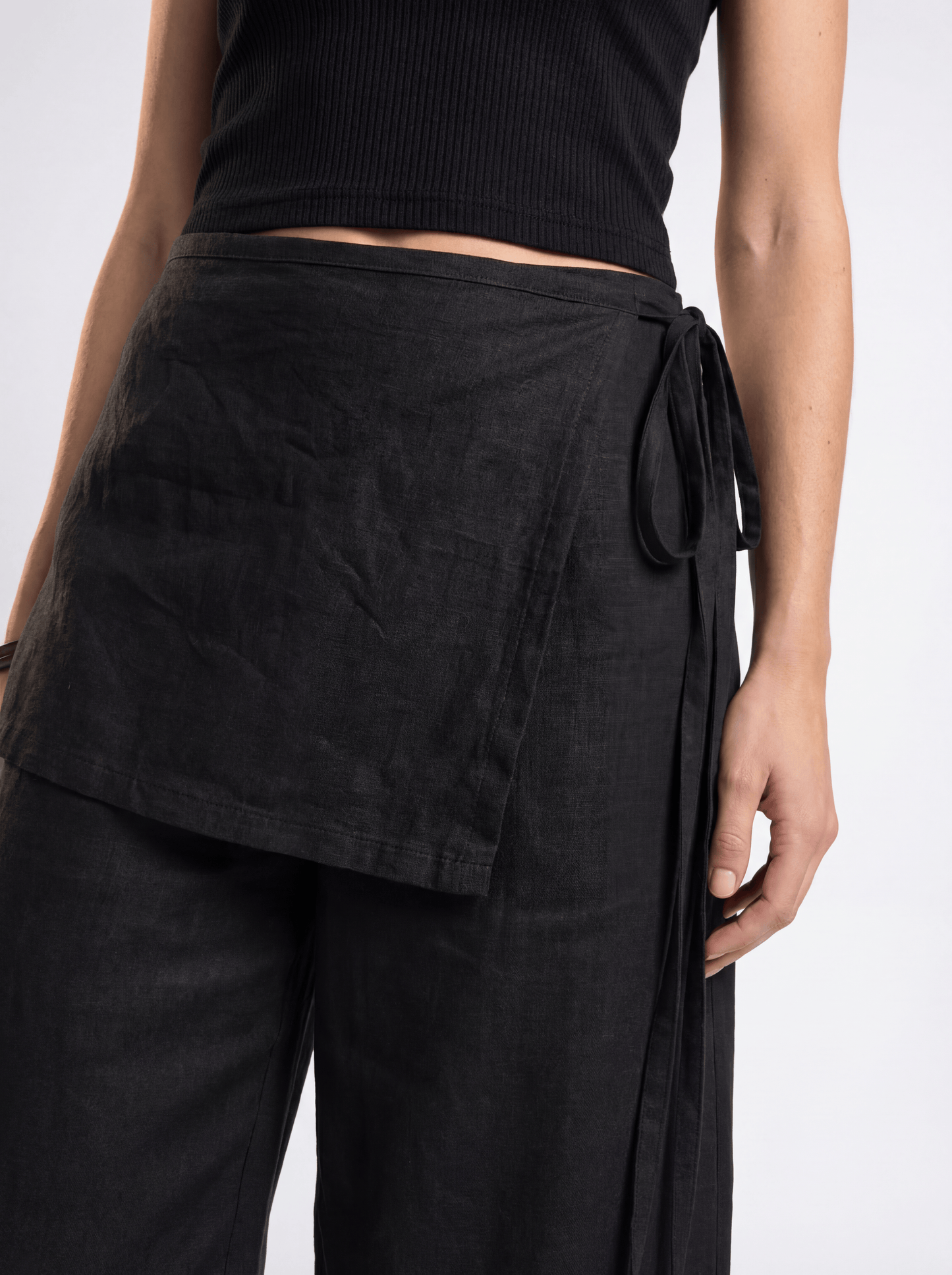 Nómade Drapéa pants (black)